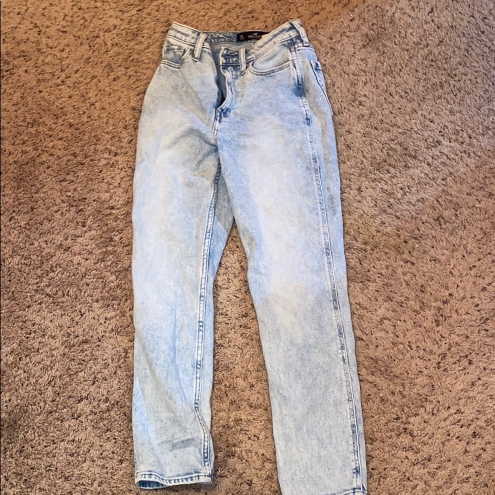 Vintage wash hollister mom jeans